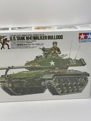 1/35 Tamiya U.S. Tank M41 Walker Bulldog 1975 Model Kit Series 55 #35055 Sealed