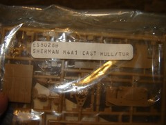 ESCI 8028B Bag Model Kit Sherman M4A1 Tank 1/72 Factory Sealed No Instructions