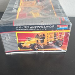 Monogram 2732 “Beer Wagon” Show Car 1:24 Scale Plastic Model Kit Unassembled