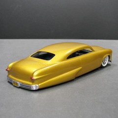 NB329 Jimmy Flintstone 1:25th scale 1949/50, Ford custom “Golden Shower”