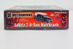 Motorworks SdKfz.7 8-Ton Halftrack w Figures 1:32 Plastic Model Kit 22010 NOB