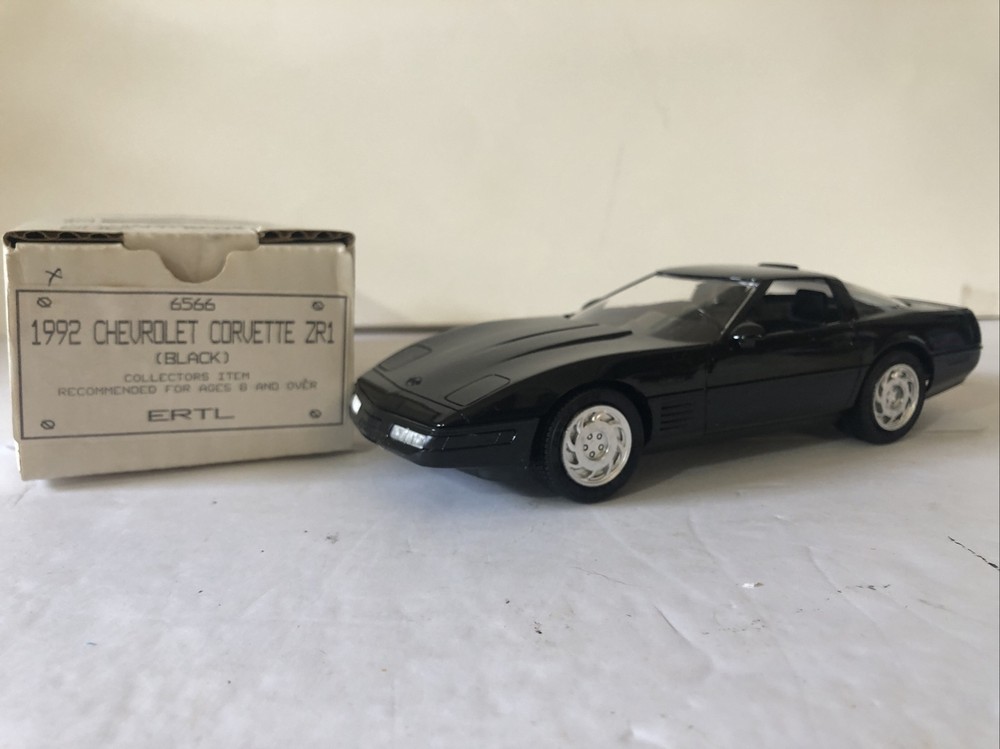1992 Chevrolet Corvette ZR1 Dealer Promo Car BLACK 1:25 AMT / ERTL #6566