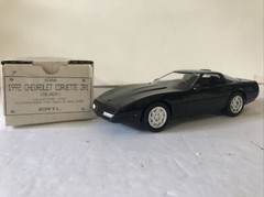 1992 Chevrolet Corvette ZR1 Dealer Promo Car BLACK 1:25 AMT / ERTL #6566
