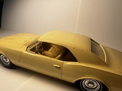 1967 Chevy Camaro Pale Yellow Coupe hardtop