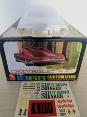 L@@K! **RARE *ORIGINAL VINTAGE AMT 1968 CHEVY SS 427 KIT **COMPLETE *SUPER NICE!