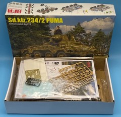 RyeField Model(RFM) RM 5110 1/35 Sd.Kfz.234/2 PUMA with Engine Parts Brand New