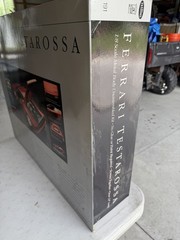 VINTAGE NEW OLD STOCK FERRARI TESTAROSSA MODEL KIT 1/8 SCALE TESTORS WITH BOX