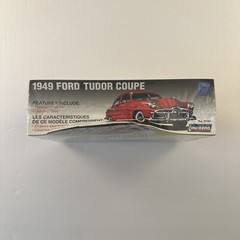 1949 Ford Tudor Coupe 1/32 Scale Model #72141 Lindberg sealed Package ￼￼