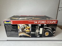 Revell 1934 Chopped Ford Coupe Hot Rod 1/25 Model Kit #7239 1982 UNBUILT