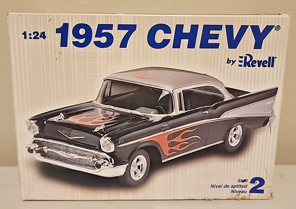 Revell 1957 Chevy Kit # 85-0871 Open Box Sealed Bags 1:24 Complete