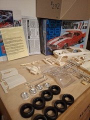 AMT ’68 Chevrolet Camaro Z/28 2 in 1 Customizing 1:25 Model Kit, Partially Toge