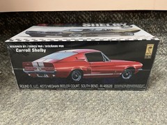 * AMT 1/25 SCALE 1967 GT-350 SHELBY PLASTIC MODEL KIT #AMT834M/12 *ST