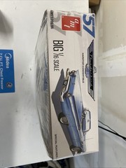 AMT Round 2 AMT1206/06 1957 Ford Thunderbird Retro Deluxe kit 1/16 new Sealed