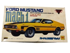 Otaki Ford Mustang Mach 1 Plastic Model Toy Kit 1/24 Scale Motorized -NEW