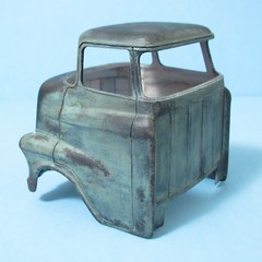 NB302 Jimmy Flintstone 1:25 scale resin 1950 Chevy cab over body