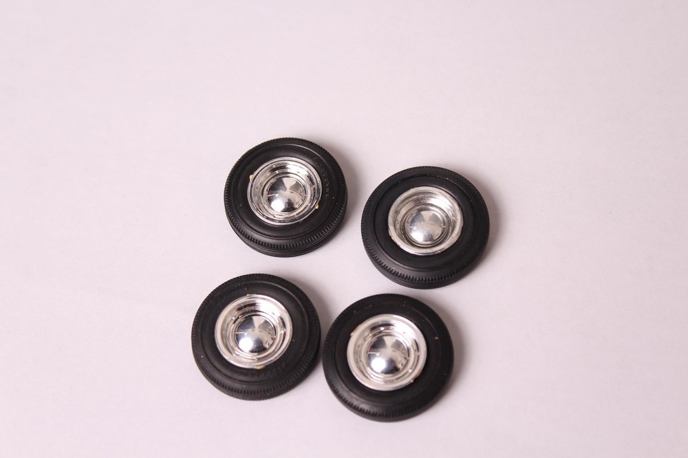 Amt Custom tires and rims parts for model cars