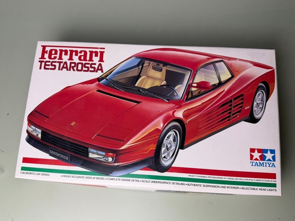 Tamiya Ferrari Testarossa 1/24 Model Kit 24059 Partially Built Engine Complete