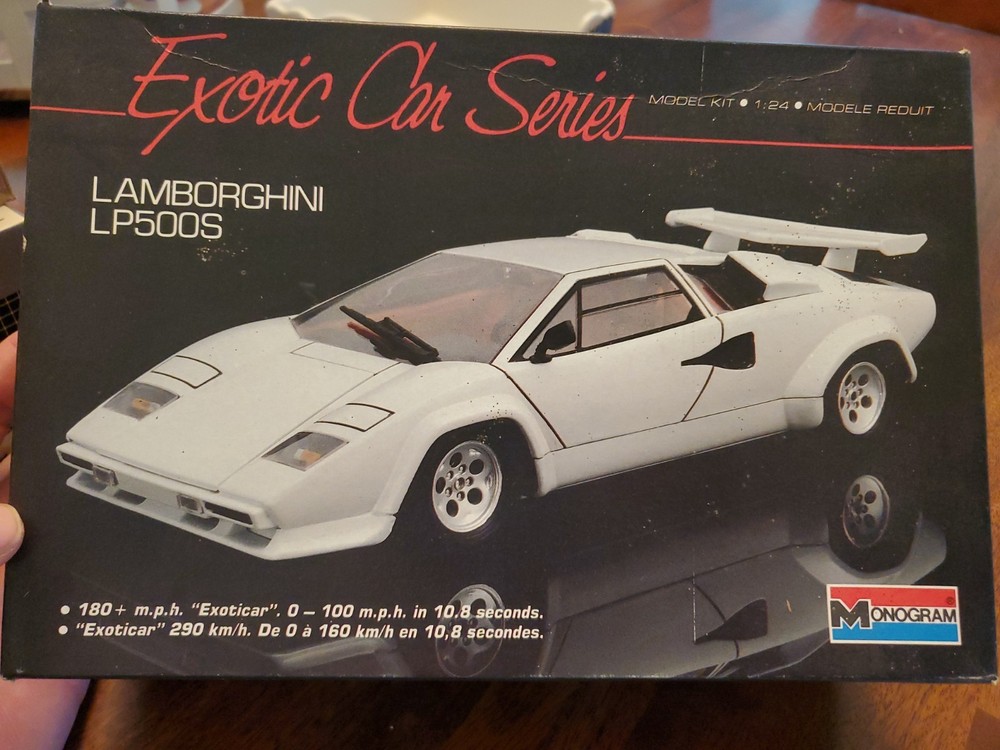 MONOGRAM Exotic Car Series LAMBORGHINI LP500S 1:24 Scale Model Kit New Open Box