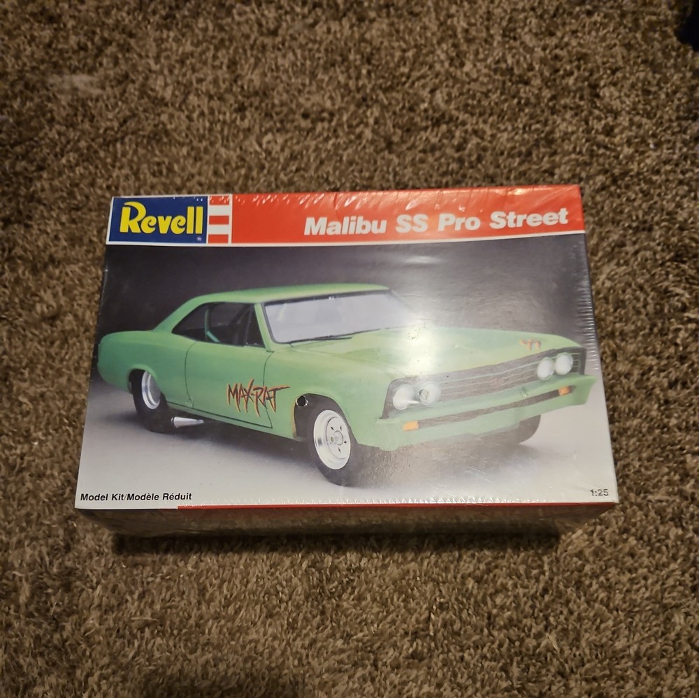 REVELL MALIBU SS PRO STREET MODEL KIT FACTORY SEALED