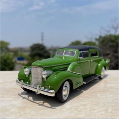 1/32 Vintage Car Vehicles Simulation Alloy Model Car Souvenir Diecast Collection