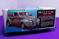 AMT t292 GENE WINFIELD 1940 Ford Sedan Delivery vintage kit 1/25 McM