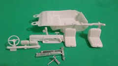 1967 GTO Pontiac 1/25 interior tub bucket seat chrome center console dashboard
