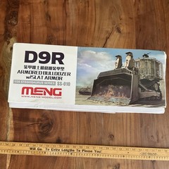 Meng Model SS-010 1/35 D9R Armored Bulldozer w/Slat Armor Model Kit