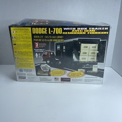 Lindberg Dodge L-700 Trailer 1/25 Scale Plastic Model Kit #73071 Lvl 3 Sealed