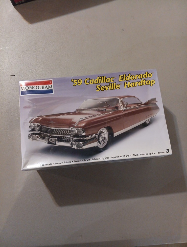 G2F Sealed Monogram 1/25 59 Cadillac Eldorado Seville Hardtop Model Kit 85-7808