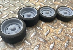 Resin 1/24: 21/20 Scale Inch Chevy Rally Wheels With Wide Rear Tires. 1/25