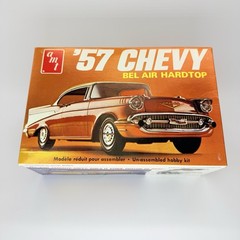 Vintage AMT 57 Chevy Bel Air Hardtop Model Kit 1/25 T-280