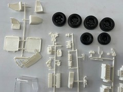 TYRONE MALONE’S BANDAG BANDIT CUSTOM DRAG KENWORTH MODEL KIT #5007- OPEN BOX