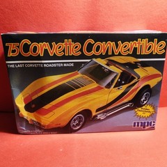 Seat Belts 1975 Chevy Corvette Convertible 1:25 Scale Model Car Part MPC