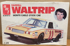 AMT ERTL 1:25 SCALE MODEL KIT #11 PEPSI CHEVY MONTE CARLO – DARRELL WALTRIP