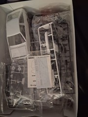 AOSHIMA 1/24 Initial D Takumi Fujiwara AE86 Trueno w/ Driver Figure Model Kit
