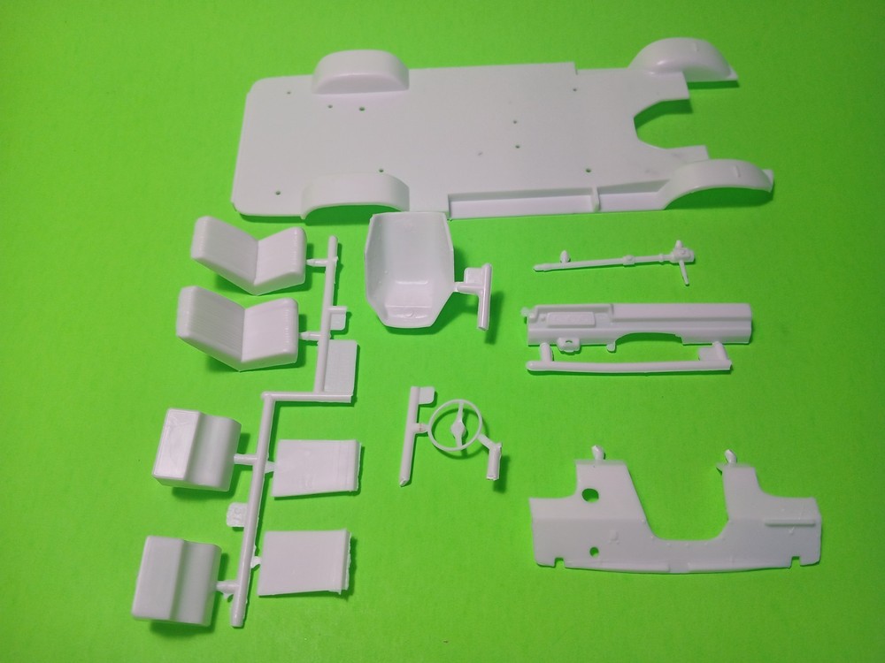 Interior 1975 Chevy Van Aquarod Race Team 1/25 AMT Dog House Bucket Seats Dash