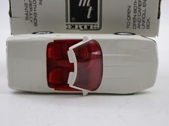America Corvette Convertible Artic White Red Interior Dealer Promo AMT ERTL 8923