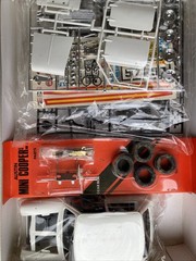 LS 1/16 C1201 Austin Mini Cooper S MK II Motorized Model Kit New