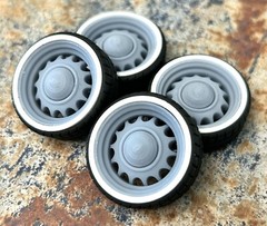 Resin 22 In. “Artillery” Restomod Wheels, W/ One Inch Whitewalls,1/24 1/25 Scale