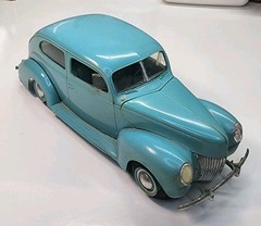 Vintage AMT Baby Blue ’39 Ford Deluxe Tudor Sedan 1/25 Plastic Model Kit Built