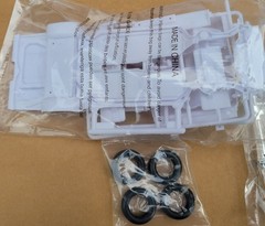 Revell ’85 Oldsmobile 442/FE3-X Show Car Open All Parts Sealed 1:25 Kit 4446
