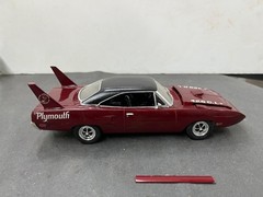 C11 1970 Plymouth Superbird built model Car Vintage McM 1/24
