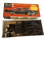 Revell Authentic Kit Cadillac Eldorado Brougham H-1214-149 1:25 Scale Model Car