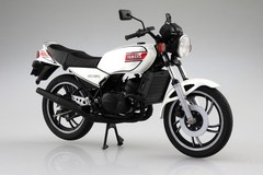 Aoshima 1/12 Diecast Motorcycle, 1/12 Yamaha RZ250 NEW PEARL WHITE