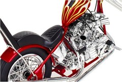 Classic California Chopper 1:8 Scale Motorcycle Model Kit for Adults – Revell=//
