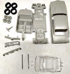 AMT PK-2105 1968 Pontiac Firebird 400 1:43 Model Kit Snap FIt 1981 PLS READ