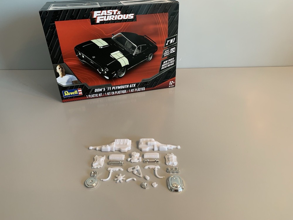 Revell 1/24 Dom’s ’71 plymouth GTX 440 Engine And Parts/Junkyard/Diorama