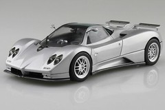 Aoshima 1/24 Pagani Zonda C12S