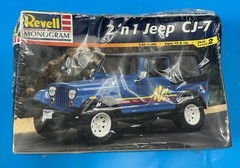 Monogram 1:24 scale 2-in-1 Jeep CJ-7 plastic model kit, 2966. DAMAGED BOX