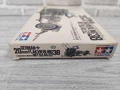 Tamiya 1:35 German 20mm FLAKVIERLING 38 MITSd.Ah.52 Plastic Model Kit MM191